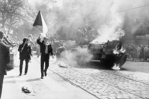 Холодна війна це глобальне протистояння
